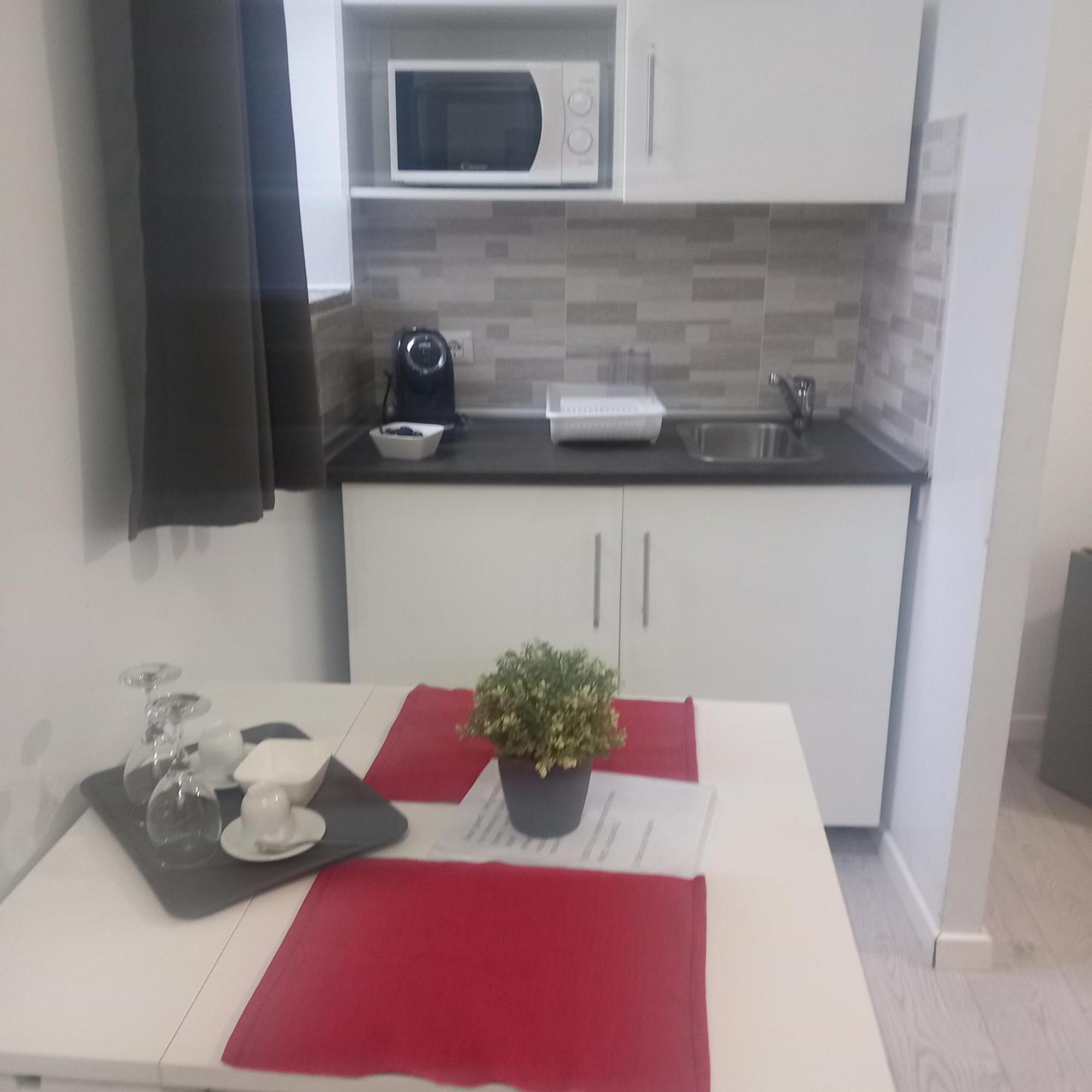 Your Independent Room Lecco Exterior foto